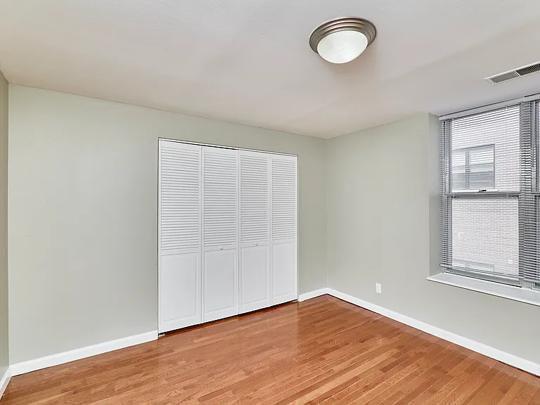 5500 Pershing Ave #44 — Photo 19