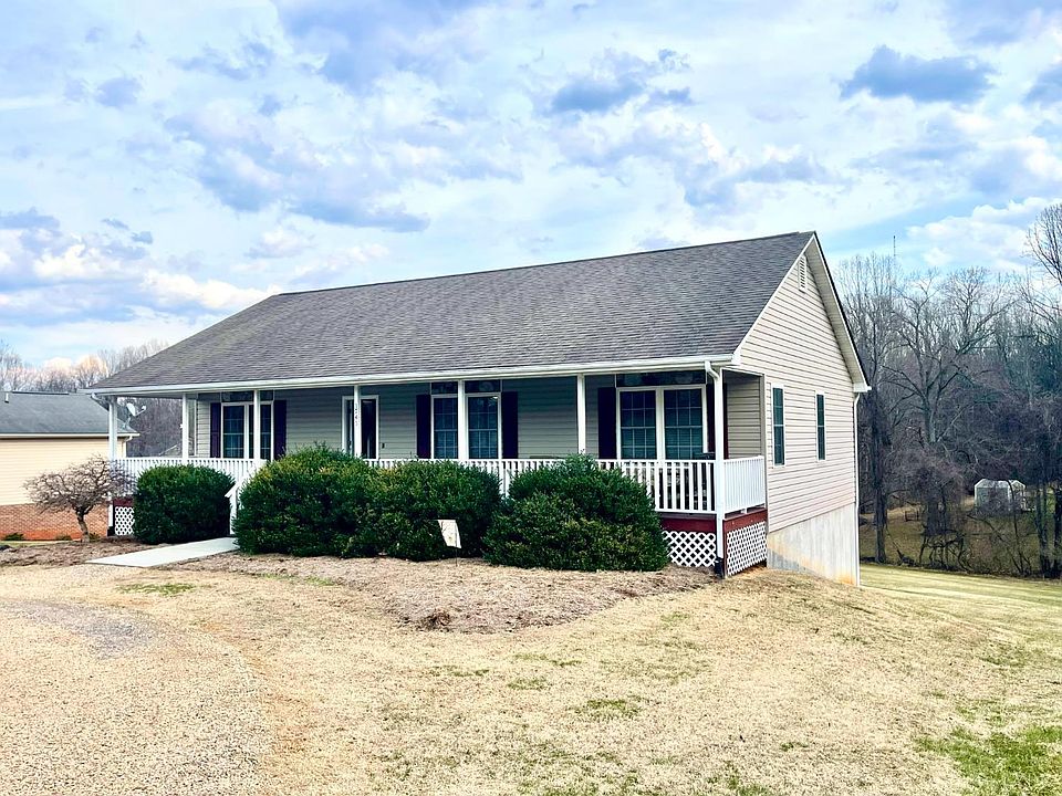 1st image of 1745 Whitfield Dr