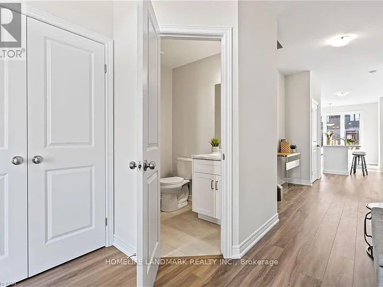7129 Parsa St — Photo 4