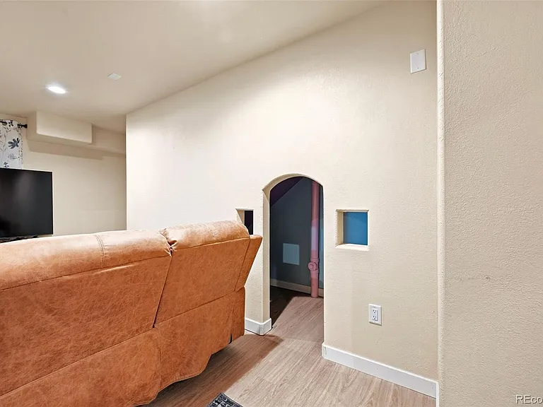 17886 E 107th Way — Photo 23