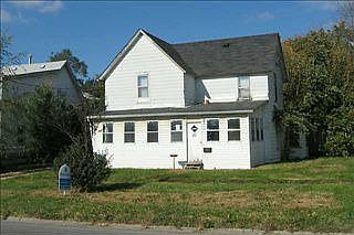 2nd image of 2512 Dean Ave