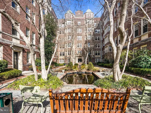 349 S 47th St APT A310, Philadelphia, PA 19143