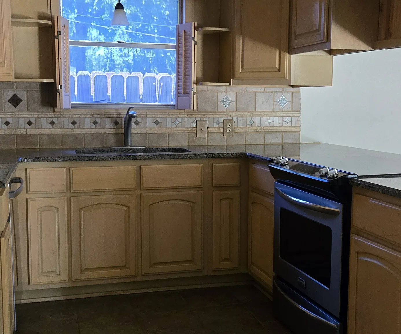 1814 Linwood Road - 1 — Photo 3