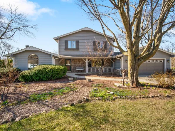 12375 West Holmes AVENUE, Greenfield, WI 53228