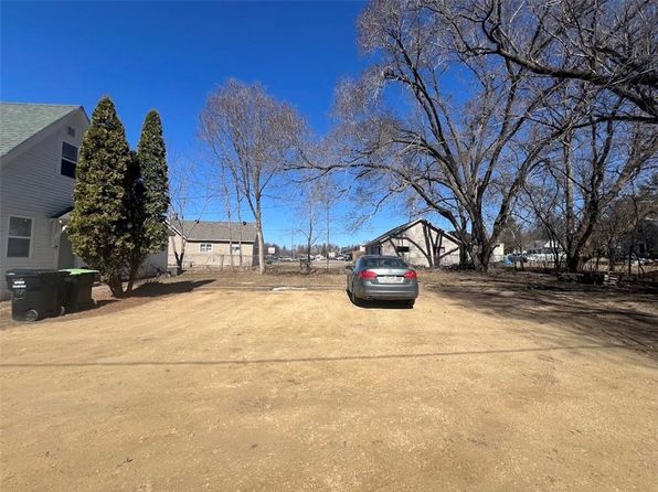 1608 9th Street #house, Menomonie, WI 54751