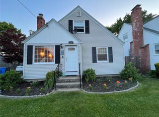 79 Dale Ave, Cranston, RI 02910