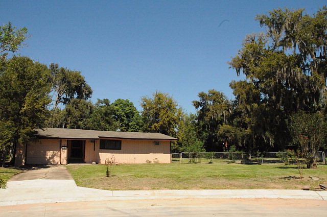 2nd image of 55 Periwinkle Ct