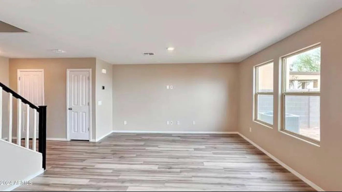 3 bed, 1515 sqft, $1,700 — Photo 2