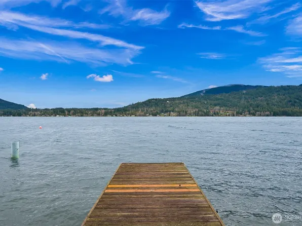 2562 Lake Whatcom Boulevard, Bellingham, WA 98229