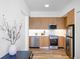 650 SW 1st St #206, Miami, FL 33130