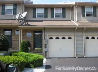 5 Brandywine Ct, Easton, PA 18040