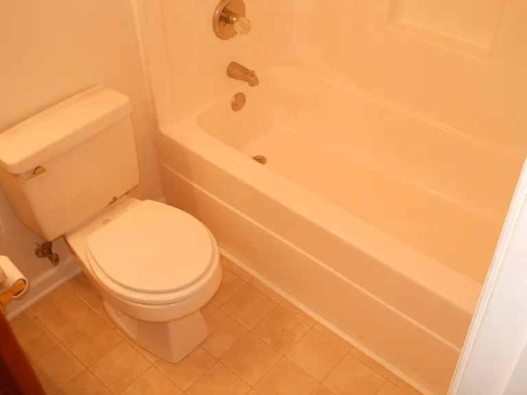 3096 Tyndall Dr — Photo 8