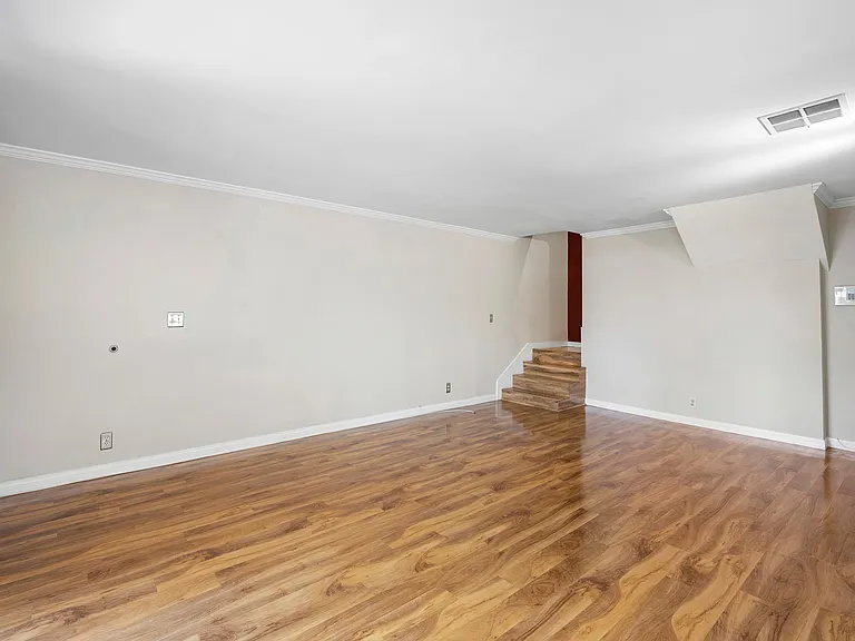 10757 Hortense St #210 — Photo 8