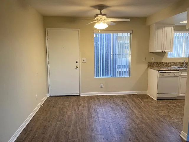 225 W. Verdugo — Photo 4