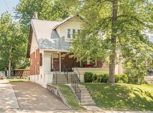 7217 Zephyr Pl, Saint Louis, MO 63143