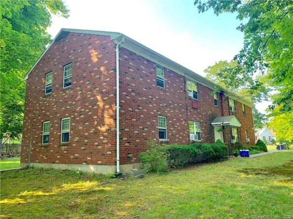 1 Skokorat St #1A, Seymour, CT 06483