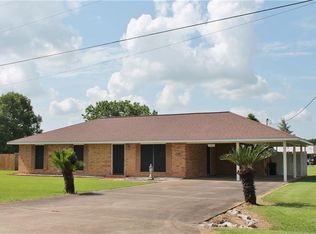 1703 Oak Manor Dr, Bunkie, LA 71322