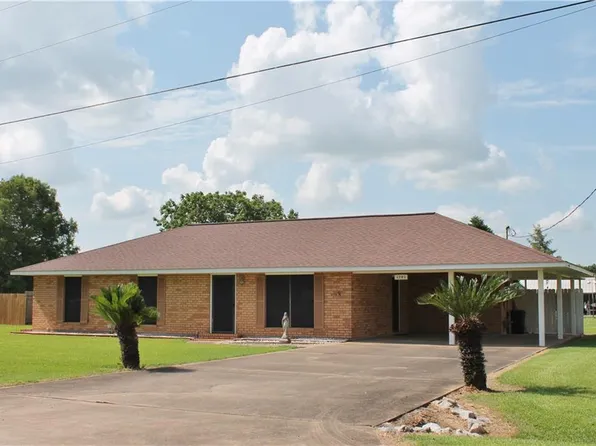 1703 Oak Manor Dr, Bunkie, LA 71322