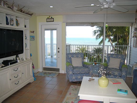 view from kitchen w/ocean view
