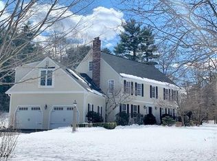 15 Pond View Ave, Medfield, MA 02052