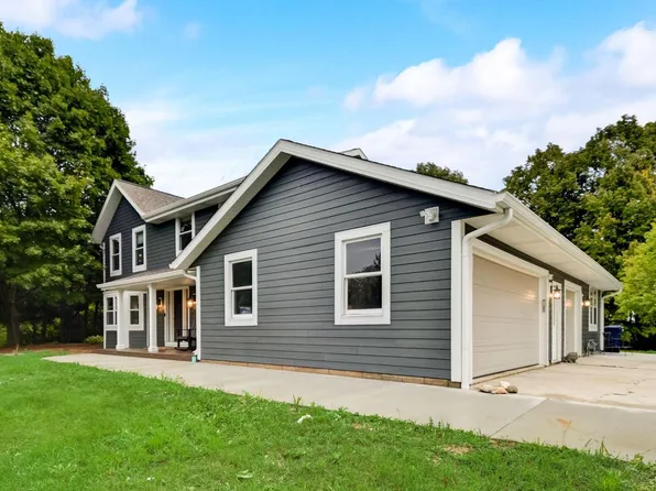 5703 Oakdale COURT, Grafton, WI 53024
