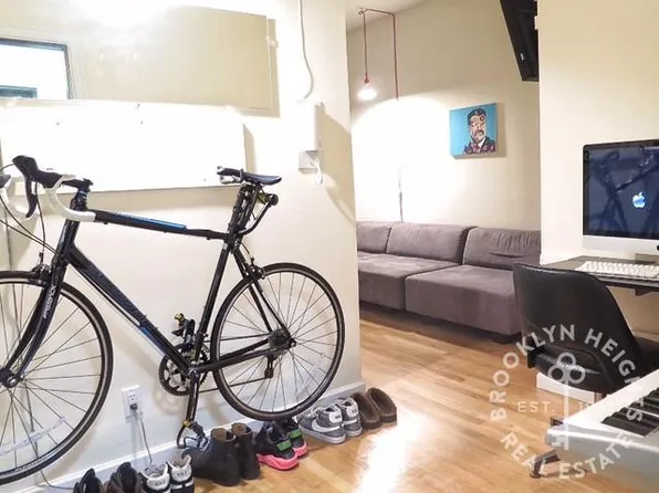 19 Grace Court image 1 of 5