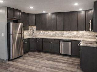94B34 West St #B34, Vernon Rockville, CT 06066