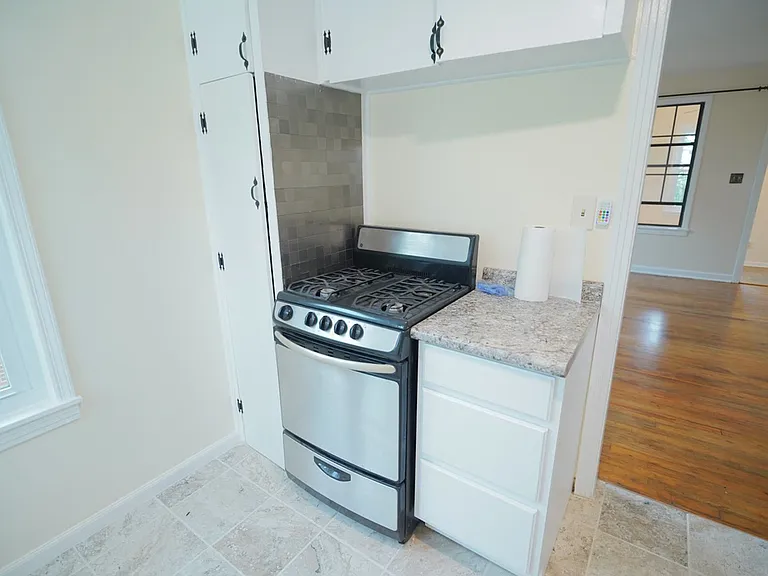 212 Rudy Hubbard Way — Photo 7