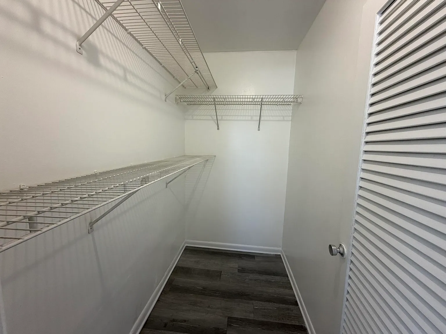 1 bed, 1.0 bath, 7560 sqft, $1,650 — Photo 3