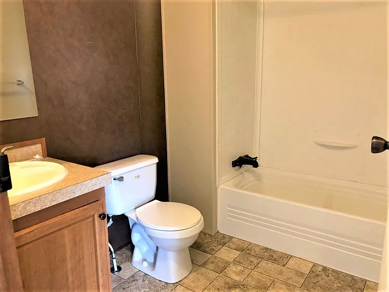 Westbridge Manor — Photo 76