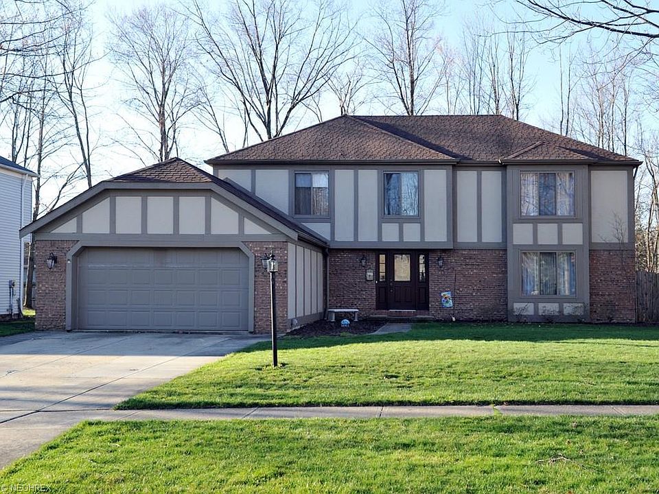 1st image of 16911 Falmouth Dr