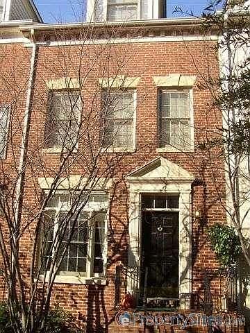 1st image of 2411 13th Ct N