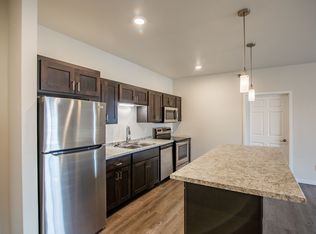 Creekside at Osgood Apartments, Fargo, ND 58104