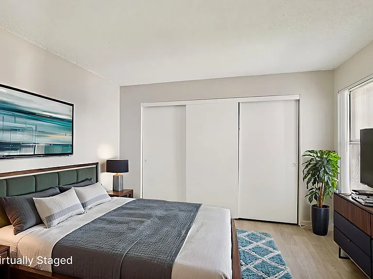 Citrus Apartments — Photo 7