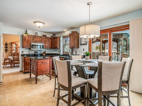 5th image of 1785 Sunrise Ct