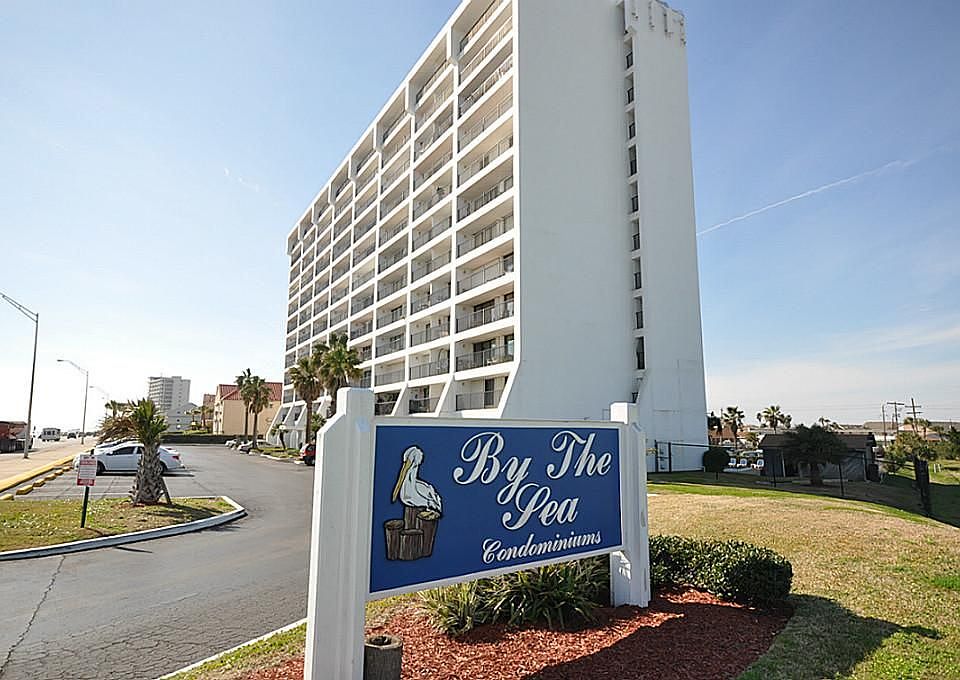 1st image of 7310 Seawall Blvd APT 302