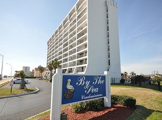 7310 Seawall Blvd APT 302, Galveston, TX 77551