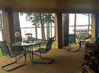 343 Lakeside Dr, Trinity, TX 75862