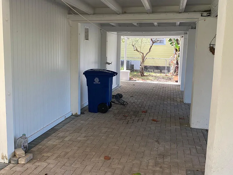 1166 Fern Ave — Photo 25