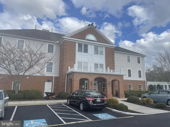 1105 S Schumaker Dr #B-303, Salisbury, MD 21804