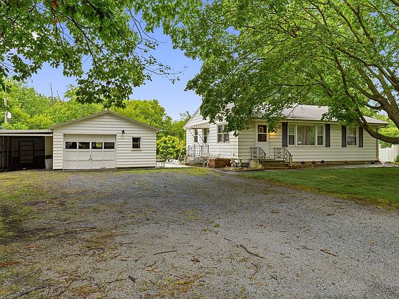 2nd image of 709 Brad St