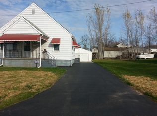 408 Taylor Ave, Girard, OH 44420