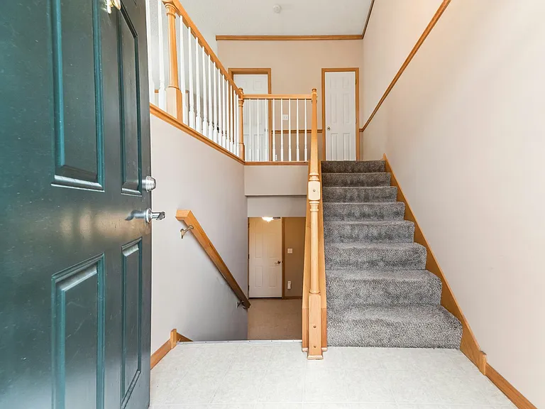15726 Frisian Ln — Photo 4