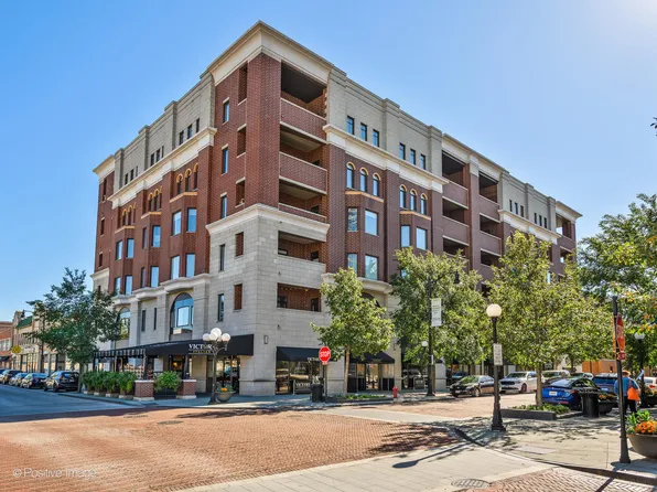 110 S Marion St Unit 608, Oak Park, IL 60302