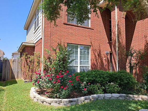 2nd image of 6122 Vadini Shores Ln