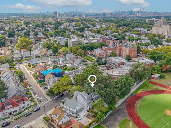 84-17 Chapin Parkway image 29 of 31