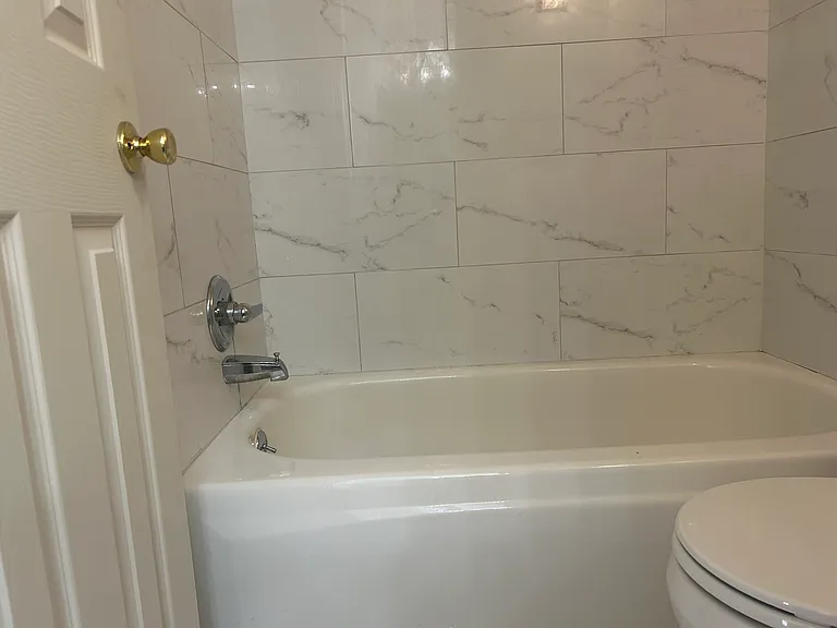 751 W Prentice Ave #303B — Photo 8