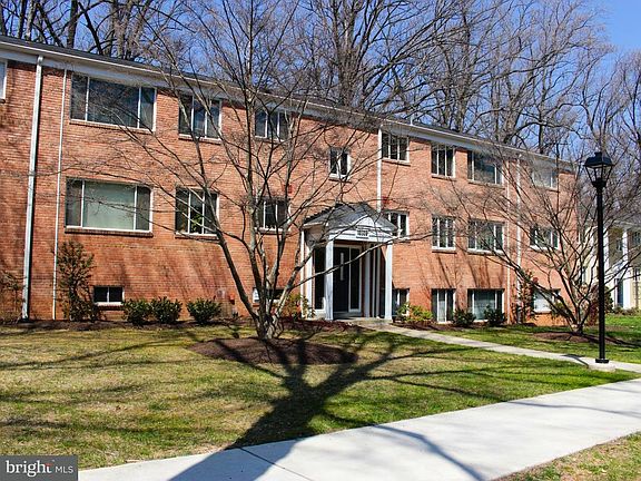 2nd image of 10500 Montrose Ave APT 202