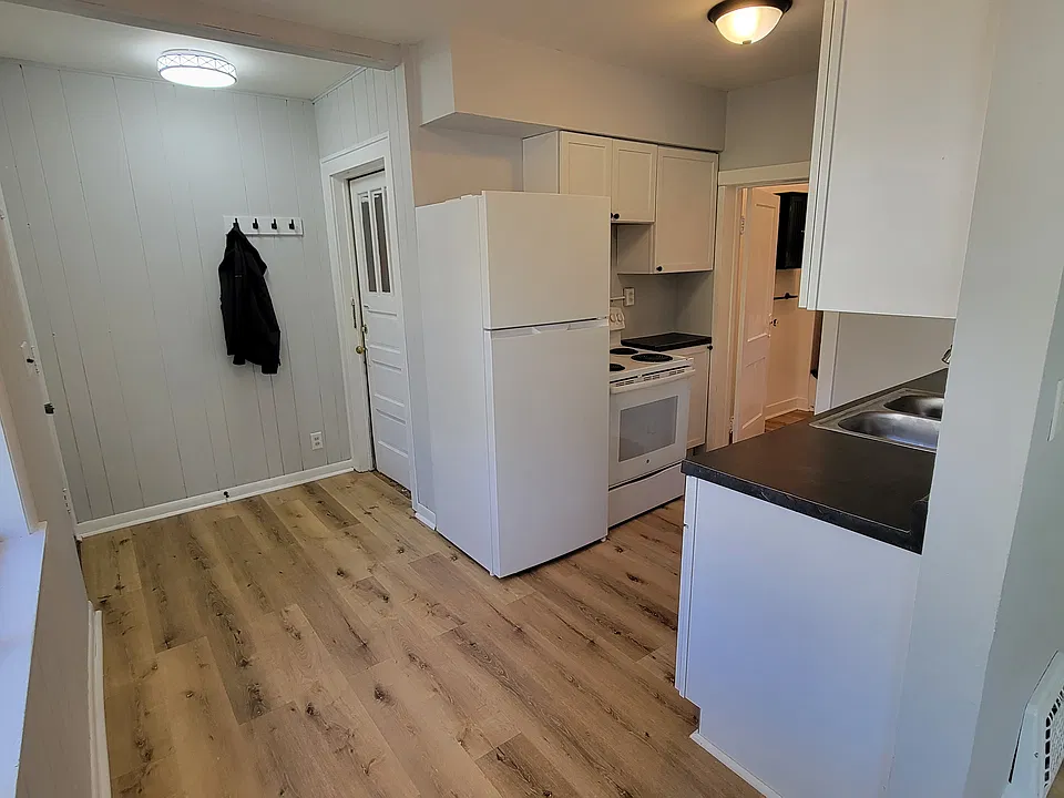 424 Michigan Ave #1