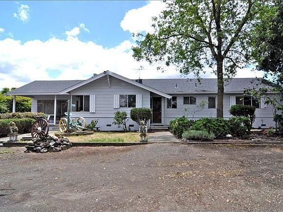 2nd image of 6677 Sunnyslope Ave